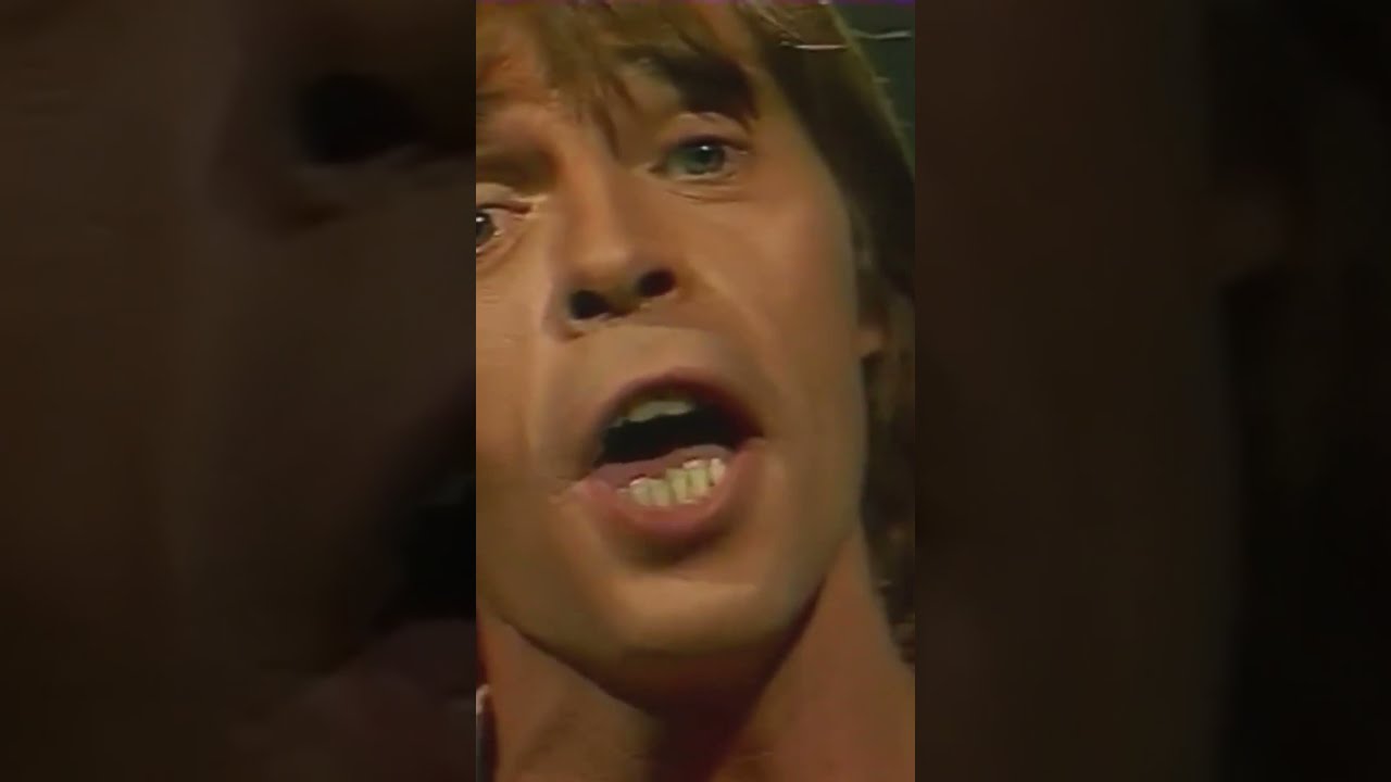 Pierre Bachelet Elle Est D Ailleurs 1980 