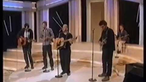 christy moore   raggle taggle gypsy RTE late late show ireland kieransirishmusicandsurvivalcompound