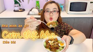 Nhà mình ăn gì? Cơm thịt kho kiểu Đài - 滷肉飯(Lu Rou Fan/Lo Bak Peng) - Taiwanese Pork Stew 🇹🇼 screenshot 4
