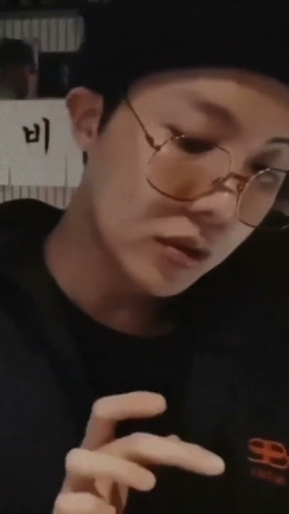 Every phone ringtone ever #kpop #btsarmy #btsshorts #jhope #btsjhopeshorts #hobi #btsarmyforever #us