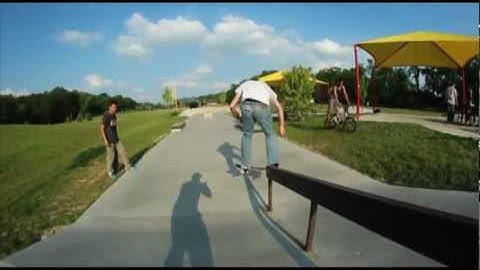 Fakie Bigspin Boardslide Down Park Rail! - Alex Buening