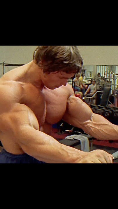BEST BICEPS OF ALL TIME! #shorts #gym #bodybuilding #arnoldschwarzenegger