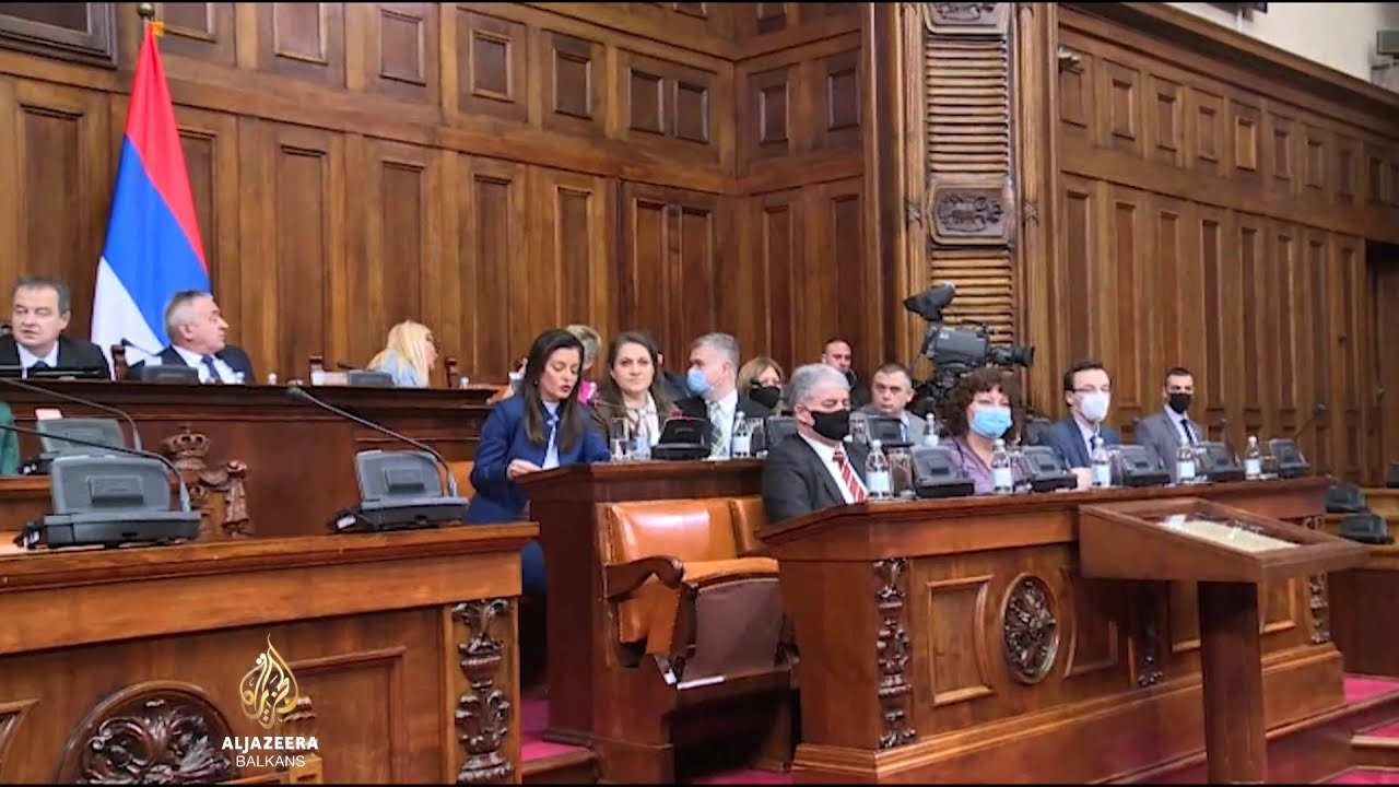 ينظر البرلمان الصربي في قوانين تتعلق بقواعد الانتخابات