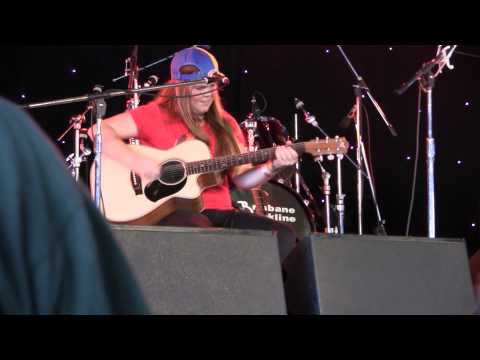 Minnie Marks - Jack In The Box at Bluesfest 2011