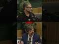 Por que algumas pessoas sentem necessidade de ostentar?