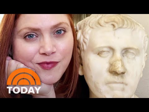 Woman buys ancient Roman bust at Texas Goodwill store for only $34.99