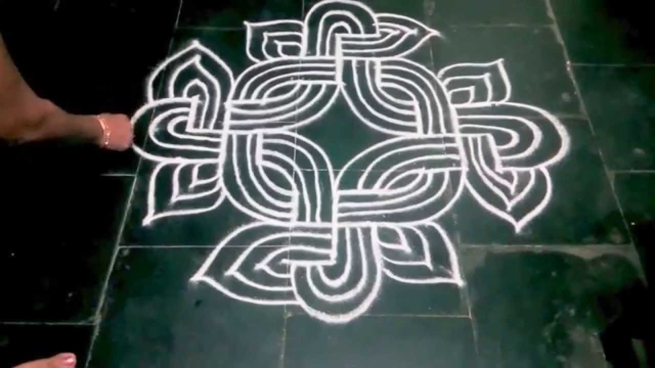 HOW TO DRAW A PADI KOLAM - YouTube