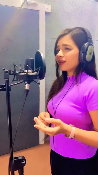 Sonali Sonawane New Instagram Reel PORI TUZYA NADAN 2 #bts #short