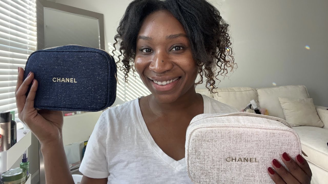 Chanel Makeup Gift Sets Holiday 2020 - Review and Swatches