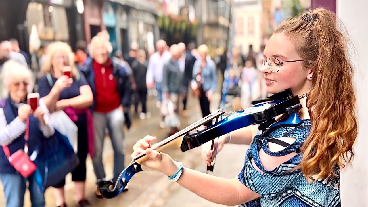PEOPLE STOP TO WATCH Somebody To Love Queen Electric Violin Cover