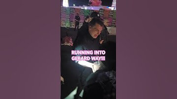 I was not expecting Gerard Way to be right behind me after WWWY Fest! 🥹 #mcr #gerardway #wwwyfest