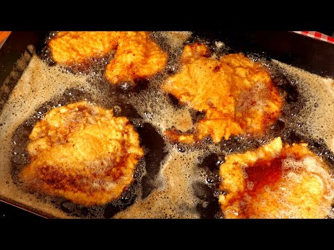 Austrian Street Food in Berlin | Veal Escalope Dish at Weekly Market | Maybachufer