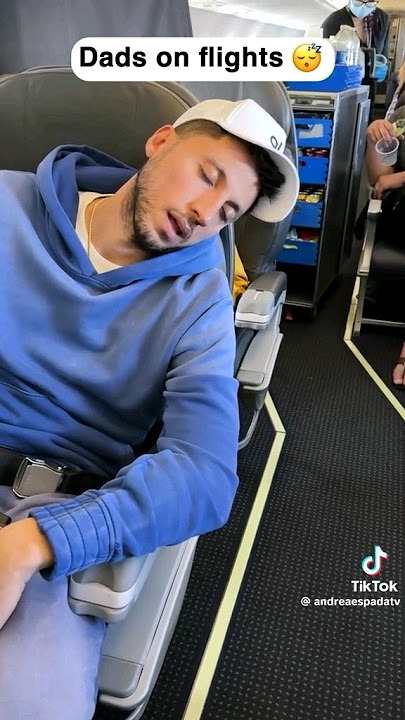 Moms On Flight Vs Dad On Flight ❤✈ #royaltyfamily #edit #andreaespadatv #kingali #flight