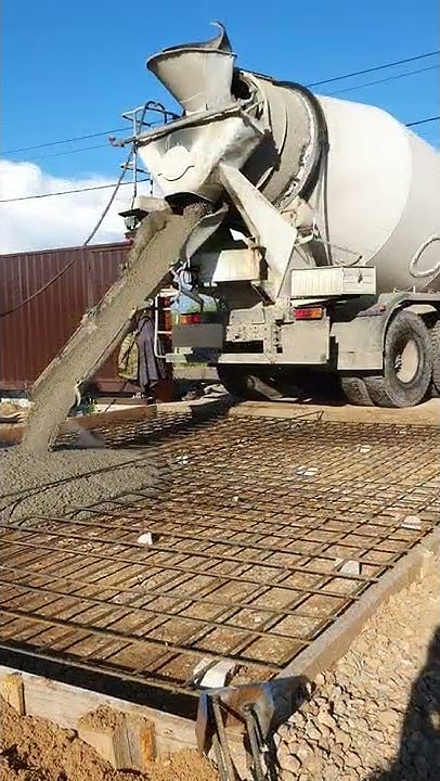 КАК сделать БЕТОННУЮ ПЛОЩАДКУ под машину на моей даче своими руками DIY ...