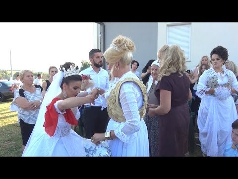 Video: Si Të Dekoroni Makinat E Dasmës Në Një Mënyrë Origjinale