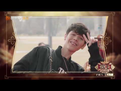 小K撞脸海绵宝宝迎新春！玩雪吃饺子年味十足！《歌手2019》EP4 花絮【湖南卫视官方HD】