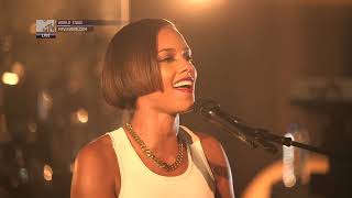 Alicia Keys Live @ Manchester Cathedral (24 Sept 2012) FULL