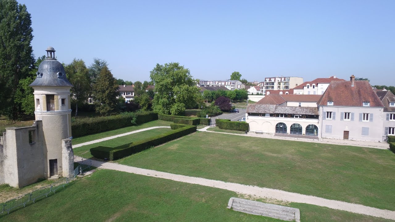 Cadre de Vie aux Clayes-sous-Bois