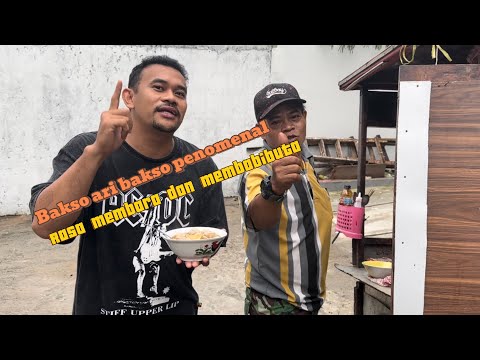 EBEL COBRA DAN PRAS TEGUH MAKAN BAKSO ARI YANG PENOMENAL DI KOMPLEK PERUMAHAN EBEL