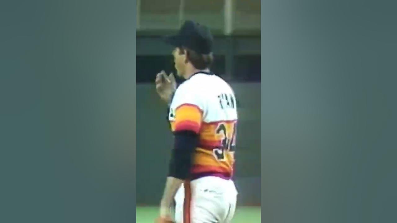 Nolan Ryan becomes FIRST PITCHER EVER to record 4,000 career strikeouts ...