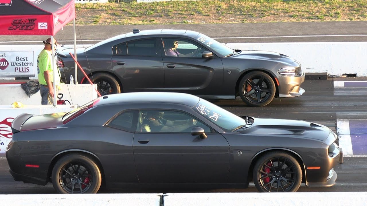 Charger Vs Challenger >> Wife Vs Husband Drag Racing Hellcat Charger Vs Hellcat Challenger Charger Vs Challenger >> Wife Vs Husband Drag Racing Hellcat Charger Vs Hellcat Challenger