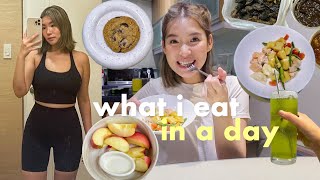 A *realistic* What I Eat In A Day  to lose weight!