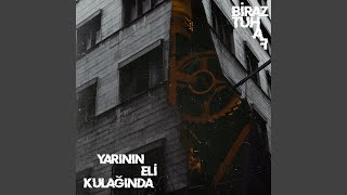Şimdi - Biraz Tuhaf