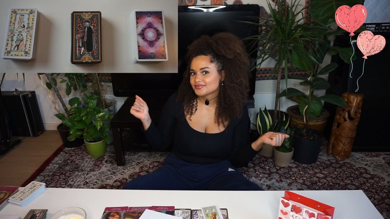 PICK A CARD🔮🧿 * WHO IS YOUR FUTURE SPOUSE* 💟💗 #pickacard #tarot