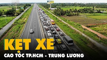 Sáng mùng 2 Tết, cao tốc TP.HCM - Trung Lương kẹt xe kéo dài