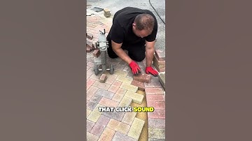 Het meest bevredigende metselwerk ooit! 🧱🤤 ​​#grappig #ShortsFeed #ViralShorts