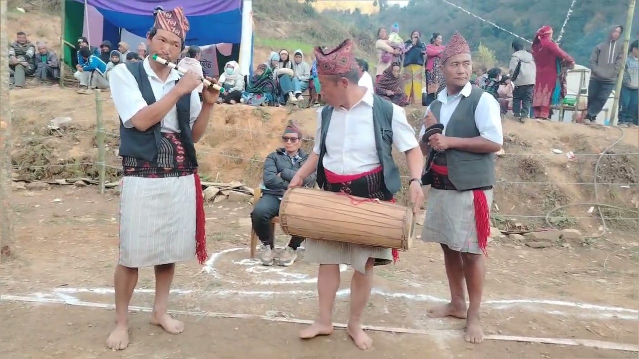 मध्यपश्चिम क्षेत्रमा नाचिने लोकप्रिय नाच || पैसरी नाच चुन्बाङ सिमचौर ||