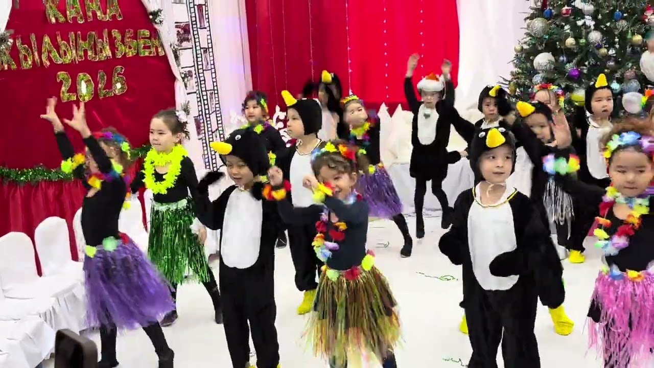 Адия 5жас Жаңа жыл утренник