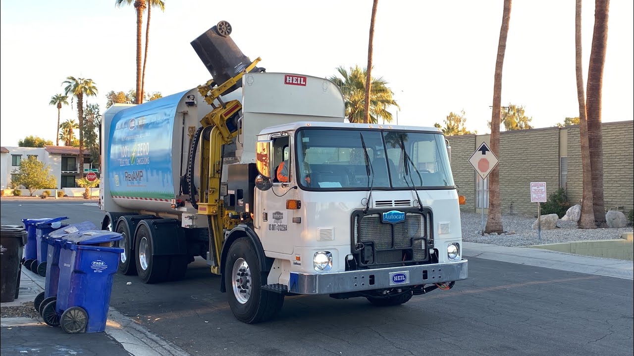 Electric Autocar ACX Heil Revamp Demo in Palm Springs! - YouTube