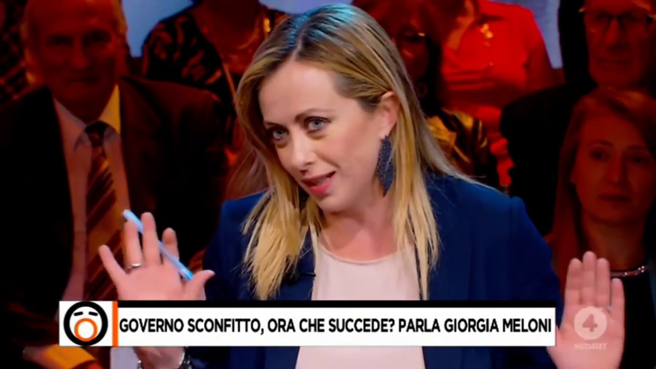 Giorgia Meloni: Ora in diretta a "Fuori dal coro" su Rete4 ...