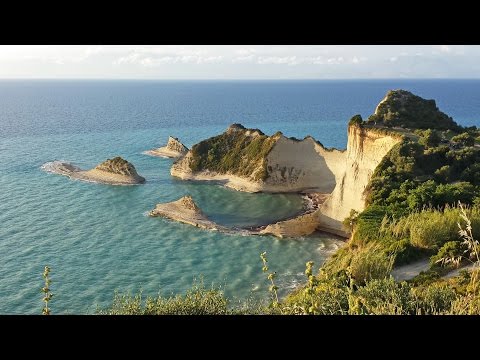 Βίντεο: Cape Ryty: μυστηριώδες και δελεαστικό