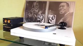 Louis Armstrong Platinum Collection on White Vinyl Demo