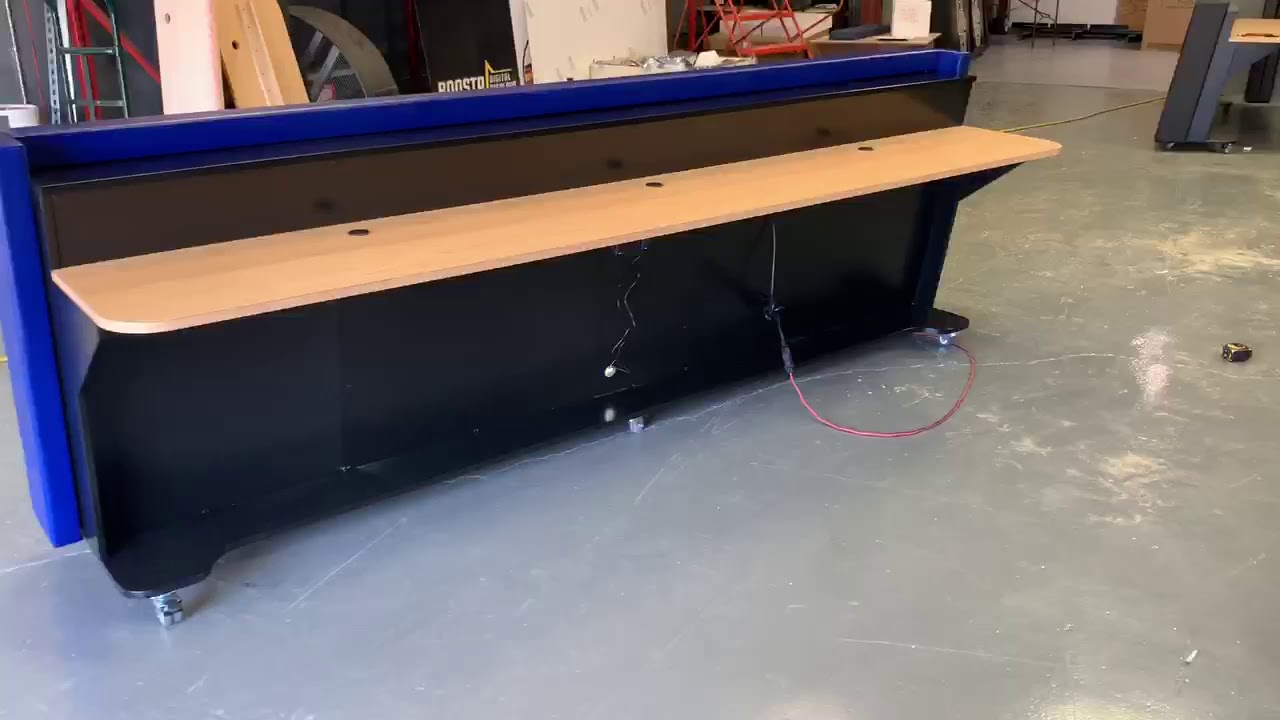 12ft. Backlit Scorer's Table with Boostr Soft Glo Lighting. Excellent ...