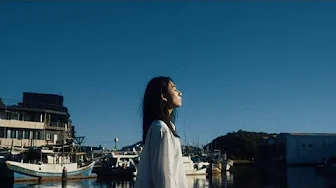 Julia 吳卓源 - 她是誰 (Official Music Video)