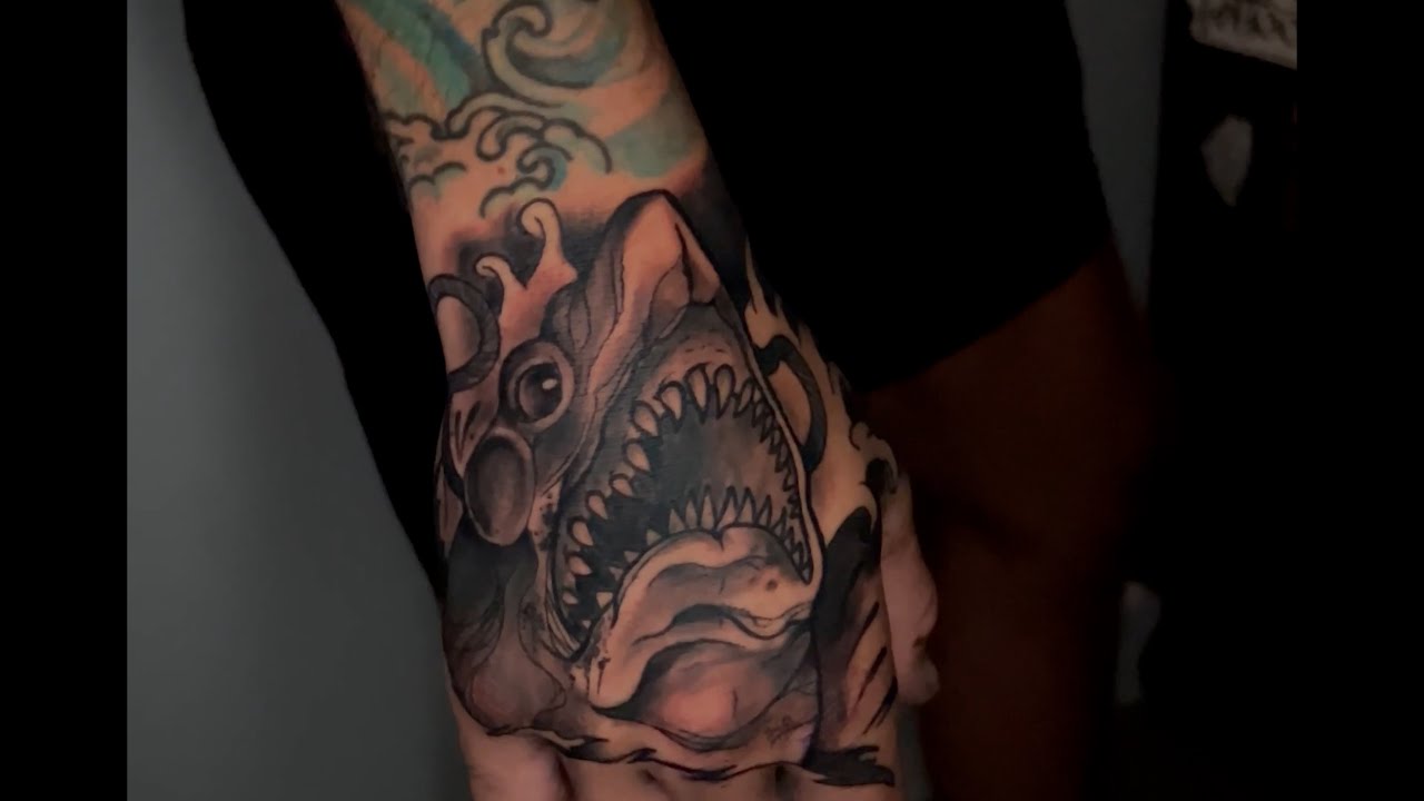 Black and grey Neo traditional shark tattoo time lapse video