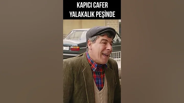 Cafer, Sabri Bey'e Yalakalık Yapıyor | Bizimkiler #shorts