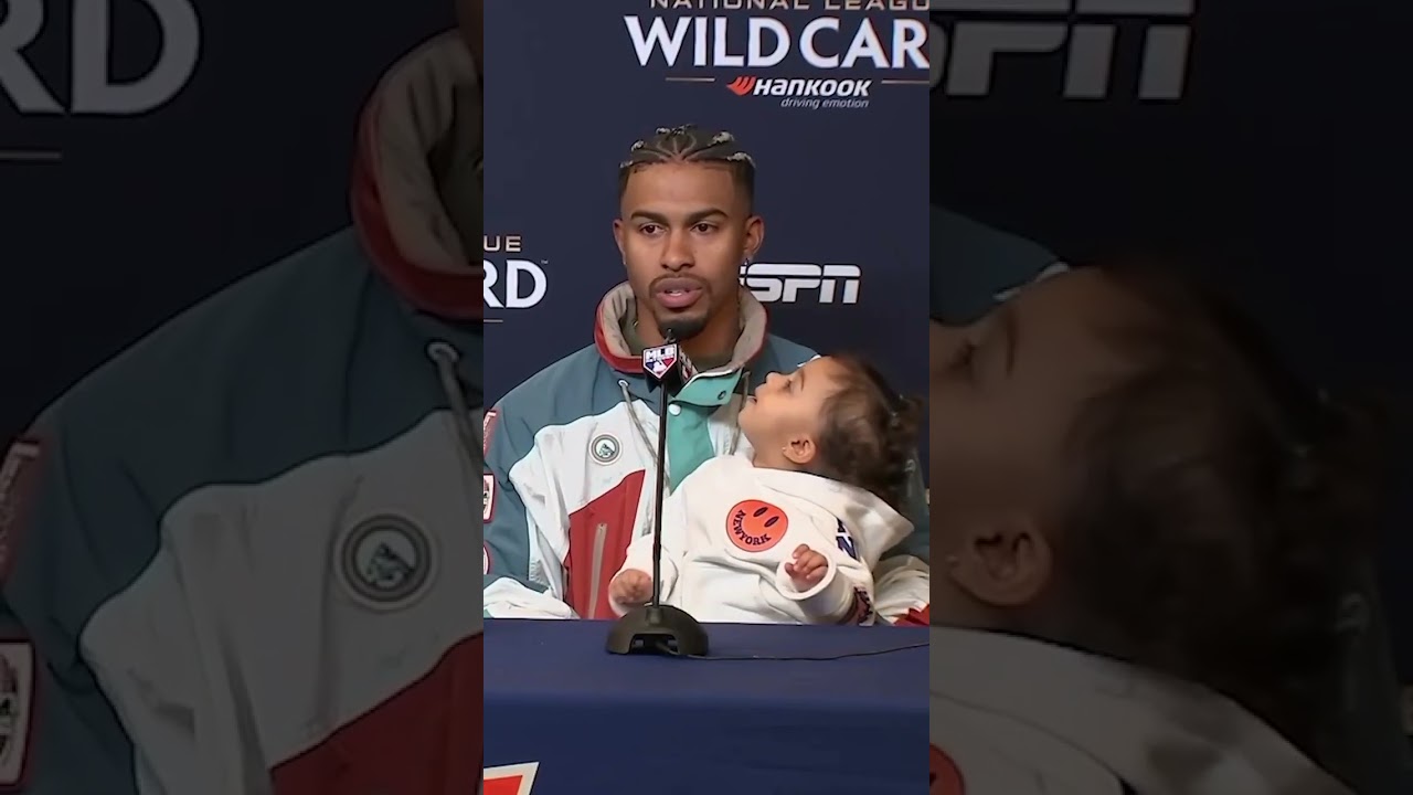 This Adorable Video of Francisco Lindor's Daughter is a Home Run