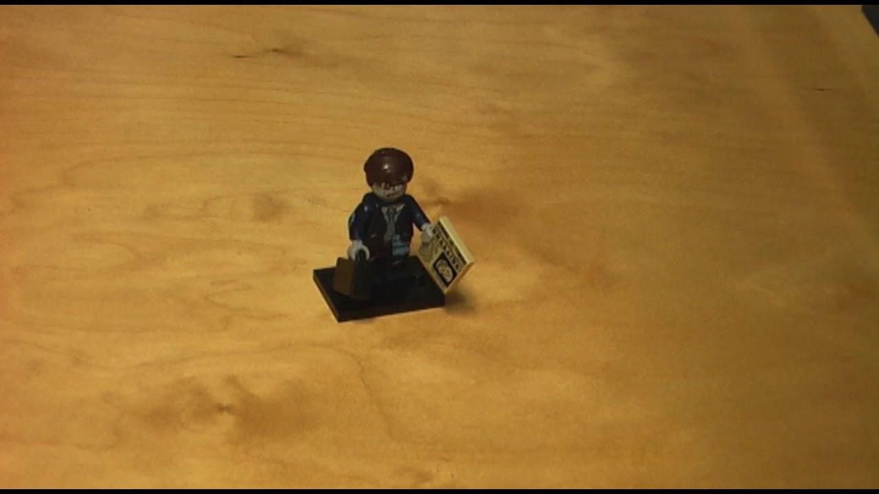 Zombie Businessman – (71010-13) – Silent Review