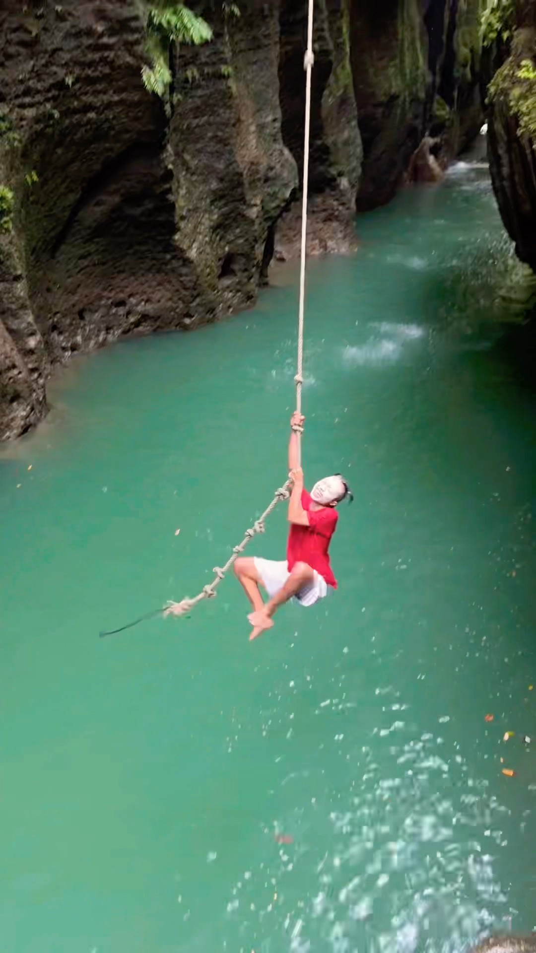 Bego Jadi Spiderman Tarzan