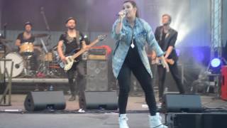 Ewa Farna Leporelo 10.6.2017 Ústí nad Labem