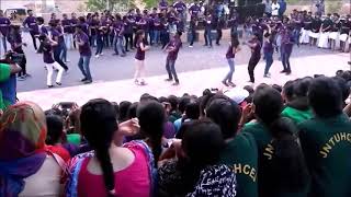 ECE FLASHMOB AT JNTUHCEJ, #UTKARSH_2K16 #EMBLAZON_2K16