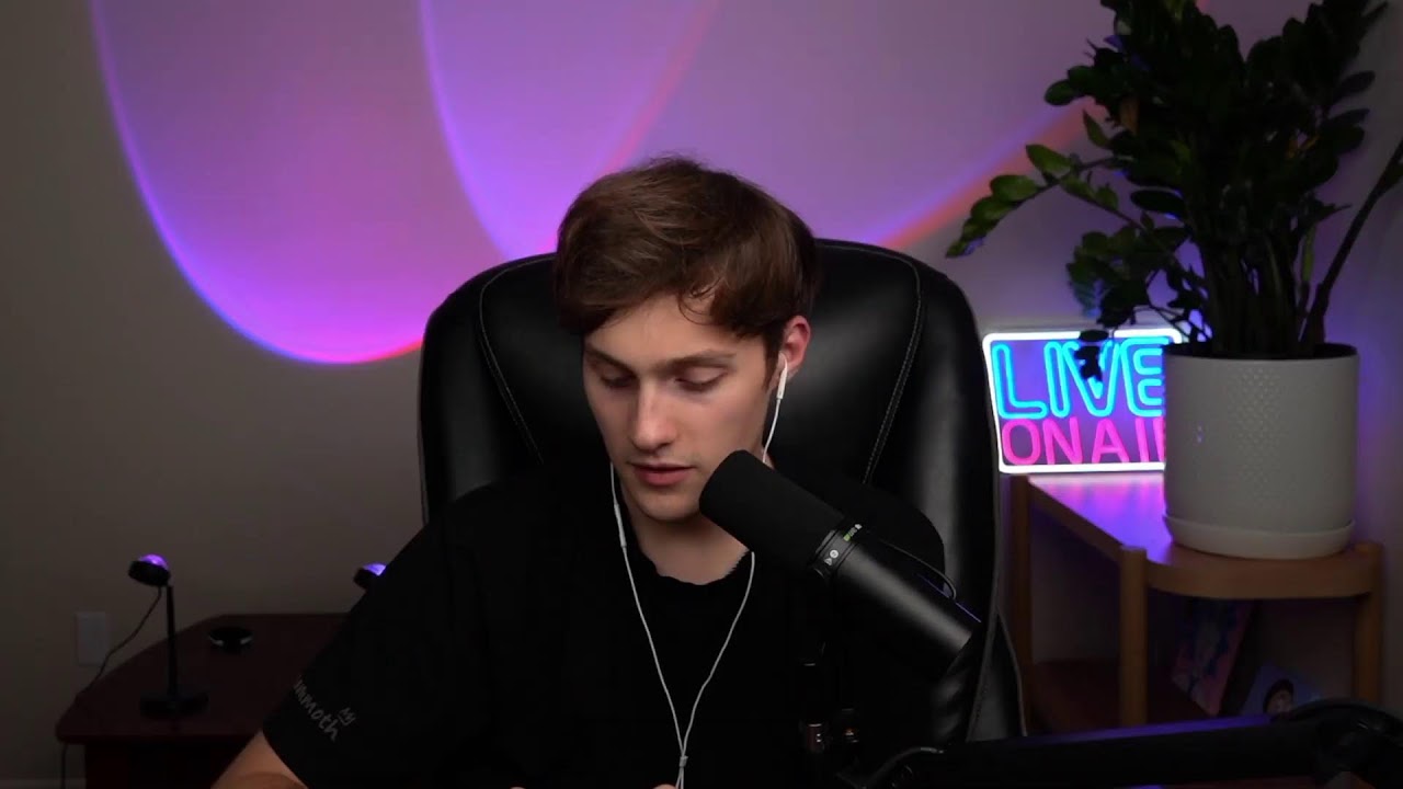 Parker Debates Trump supporters LIVE