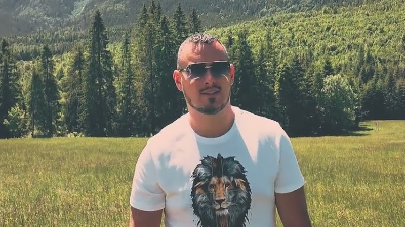 Lukas Termena - Stillness