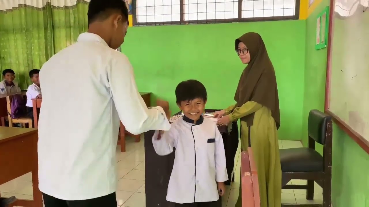 MADRASAH KEBANGGAANKU [ Festival Film Pendek Madrasah 2024 ]