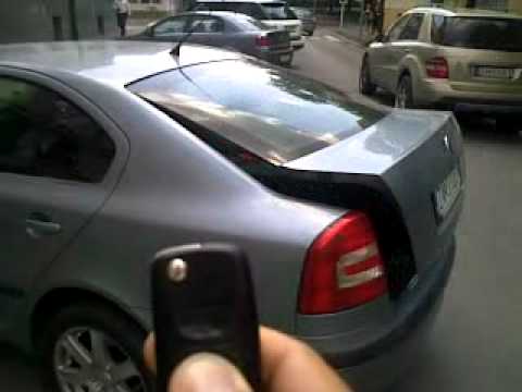 auto otvaranie kufra Octavia II.mp4 - YouTube