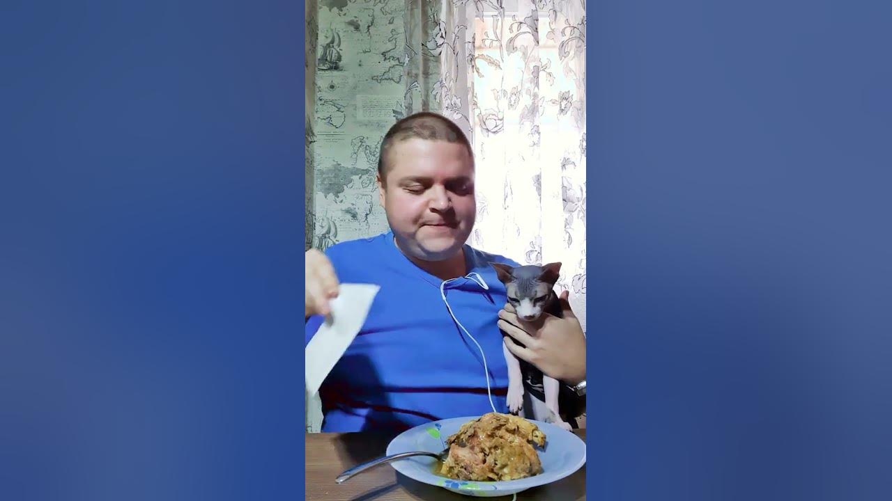 Готовая еда из Светофора за 85 рублей + острый хумус из Пятерочки за ...